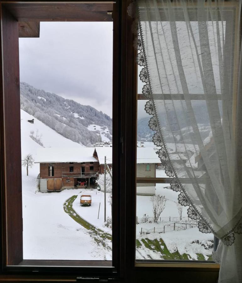 Casa Steilalva - Grosszuegiges Chalet Fuer Erholsamen Familienurlaub Surrein Exterior photo